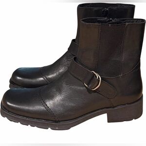 LE CHATEAU unisex chisel toe LEATHER  boots 8.5-9